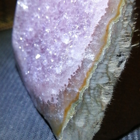 ✨💜 AMETHYST CATHEDRAL💜✨ so sugary and sparkly! Beautiful shape and banding! - Picture 9 of 15
